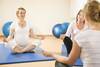 Ruhe und Entspannung finden Schwangere beim Yoga-Kurs der UKM-Geburtshilfe und der evangelischen Familienbildungsstätte Münster.