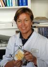 Dr. Anne Wolowski, Oberärztin in der Klinik für Zahnärztliche Prothetik und Werkstoffkunde des Universitätsklinikums Münster (UKM).