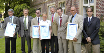 Foto: Die Partner des 2003 gestarteten Verbundprojektes freuen sich über die Auszeichnung der Europäischen Gesellschaft für Anästhesiologie.