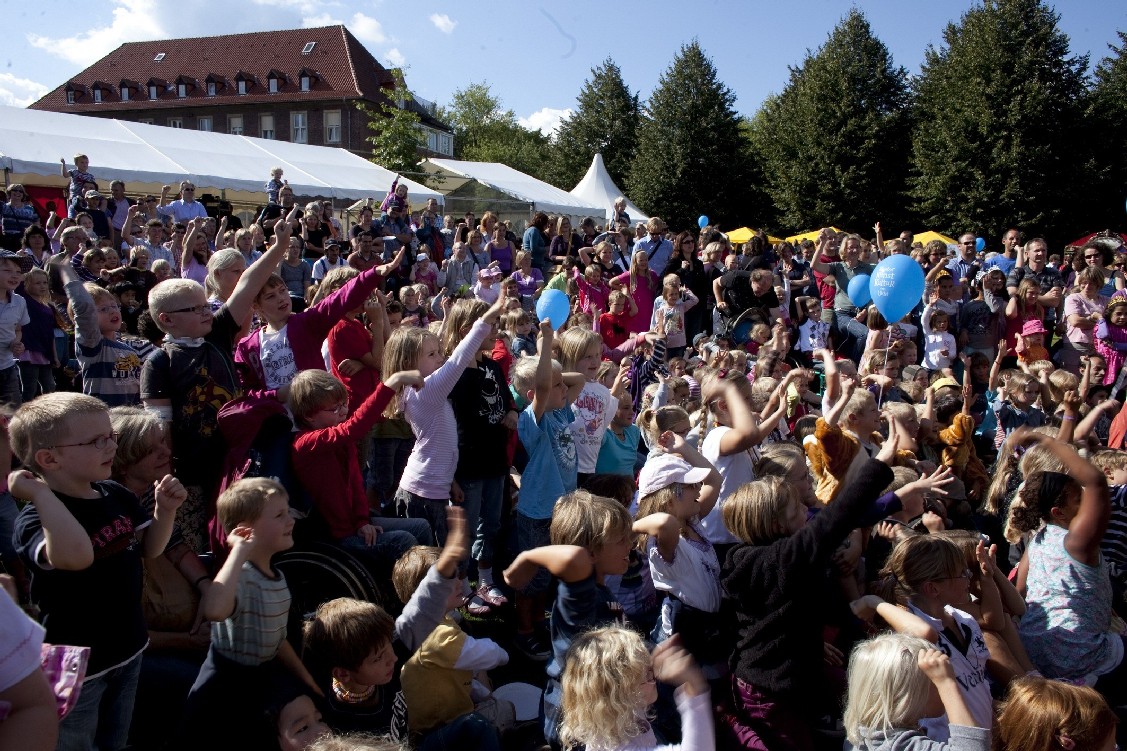 Mehr als 700 Gäste kamen am Samstag in den Lindenpark am Coesfelder Kreuz.
